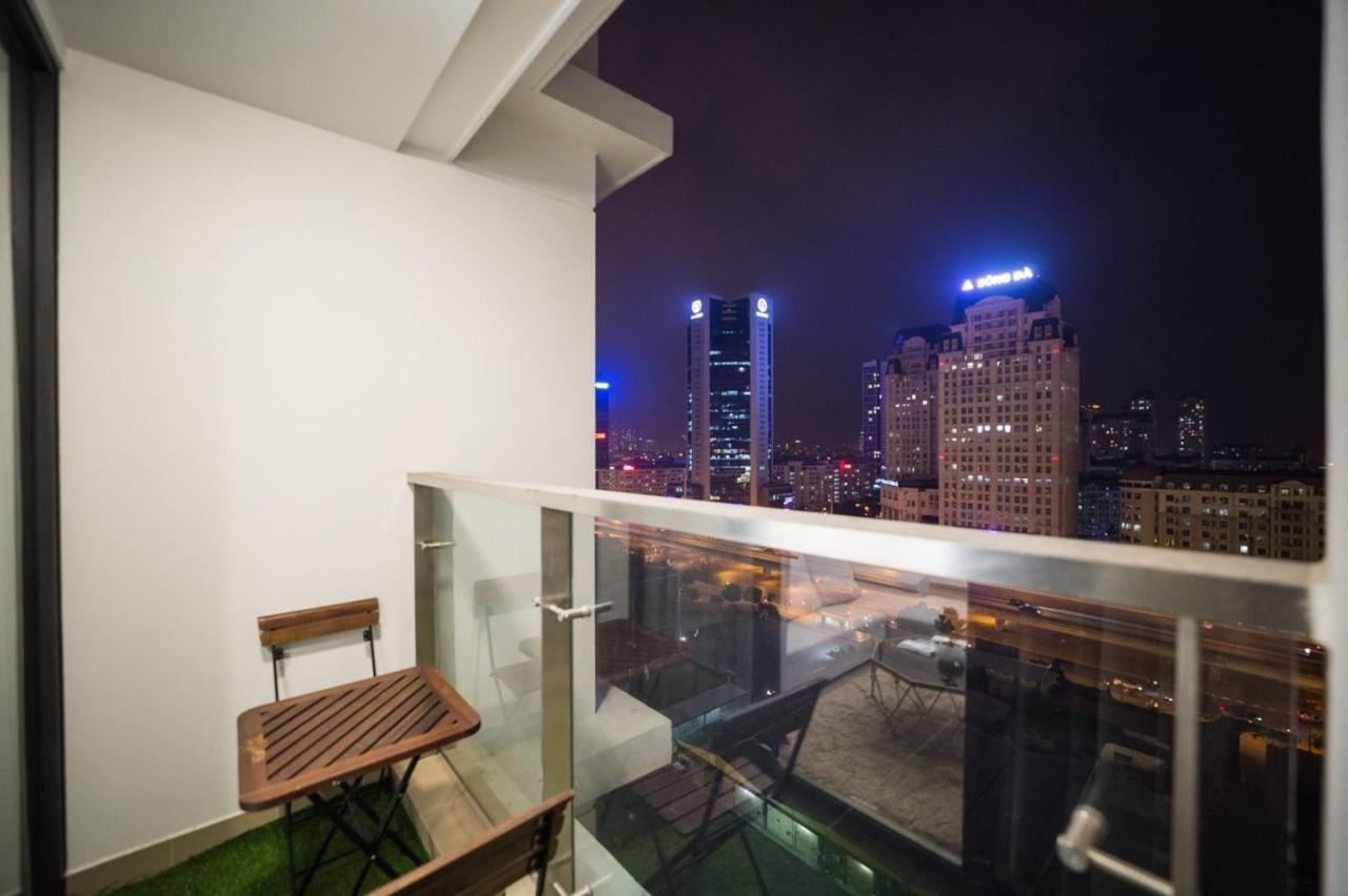 Bom Homes- Vinhomes Skylake- Service Apartment ハノイ市 エクステリア 写真